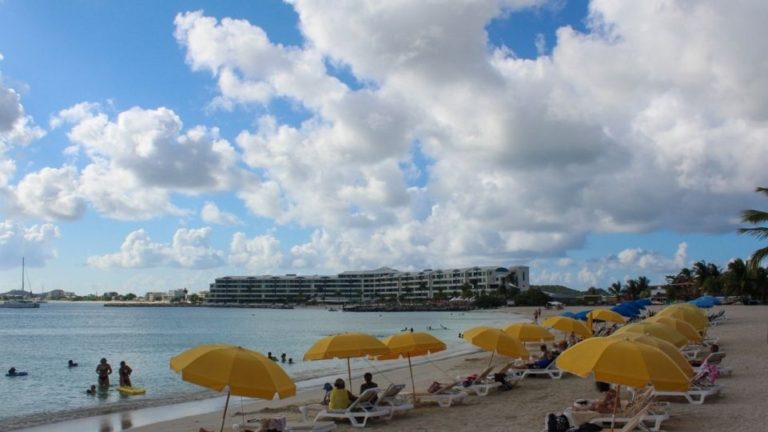 Beautiful Beaches Of St Maarten   St Martin & Things To Do