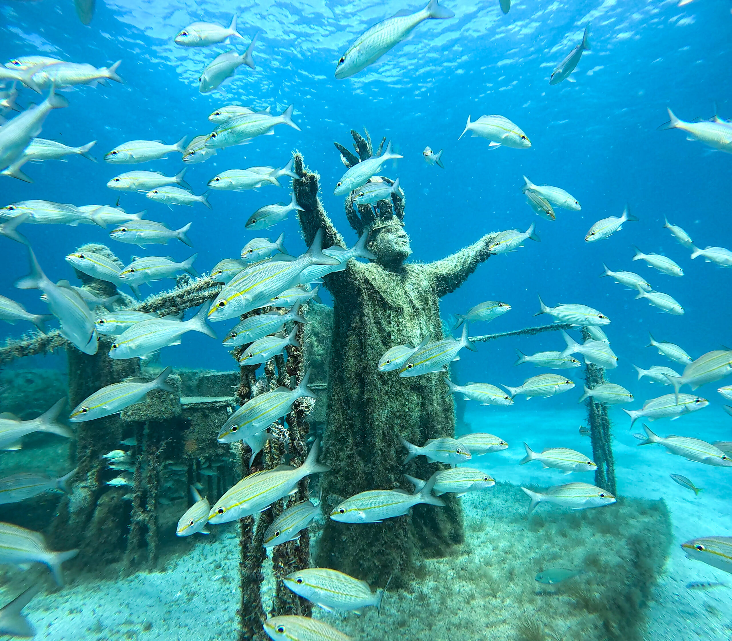 Calyspo artist King Beau Beau underwater sculpture