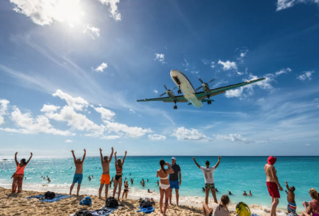 Plane spotting on the beach of MAHO