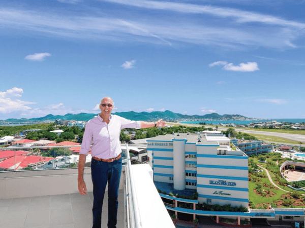 Eddy Loomans on top of Sonesta Beach Resort