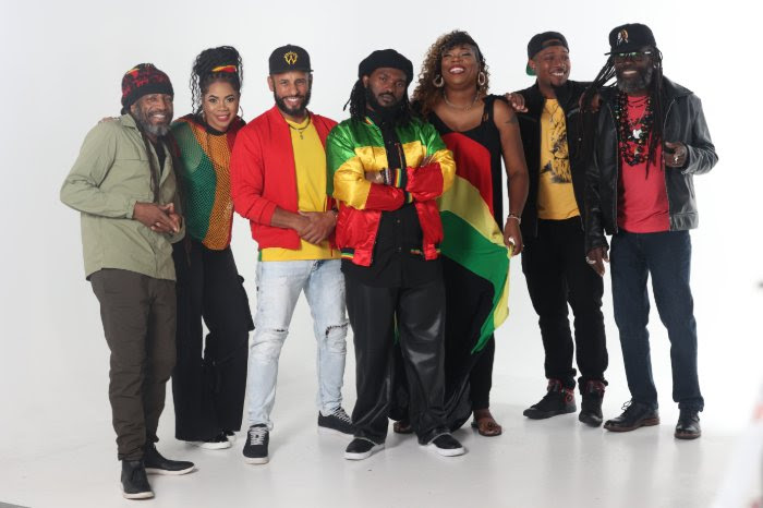 pictures of the members of the wailers